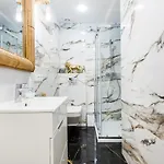 Swietojanskie Apartment *
